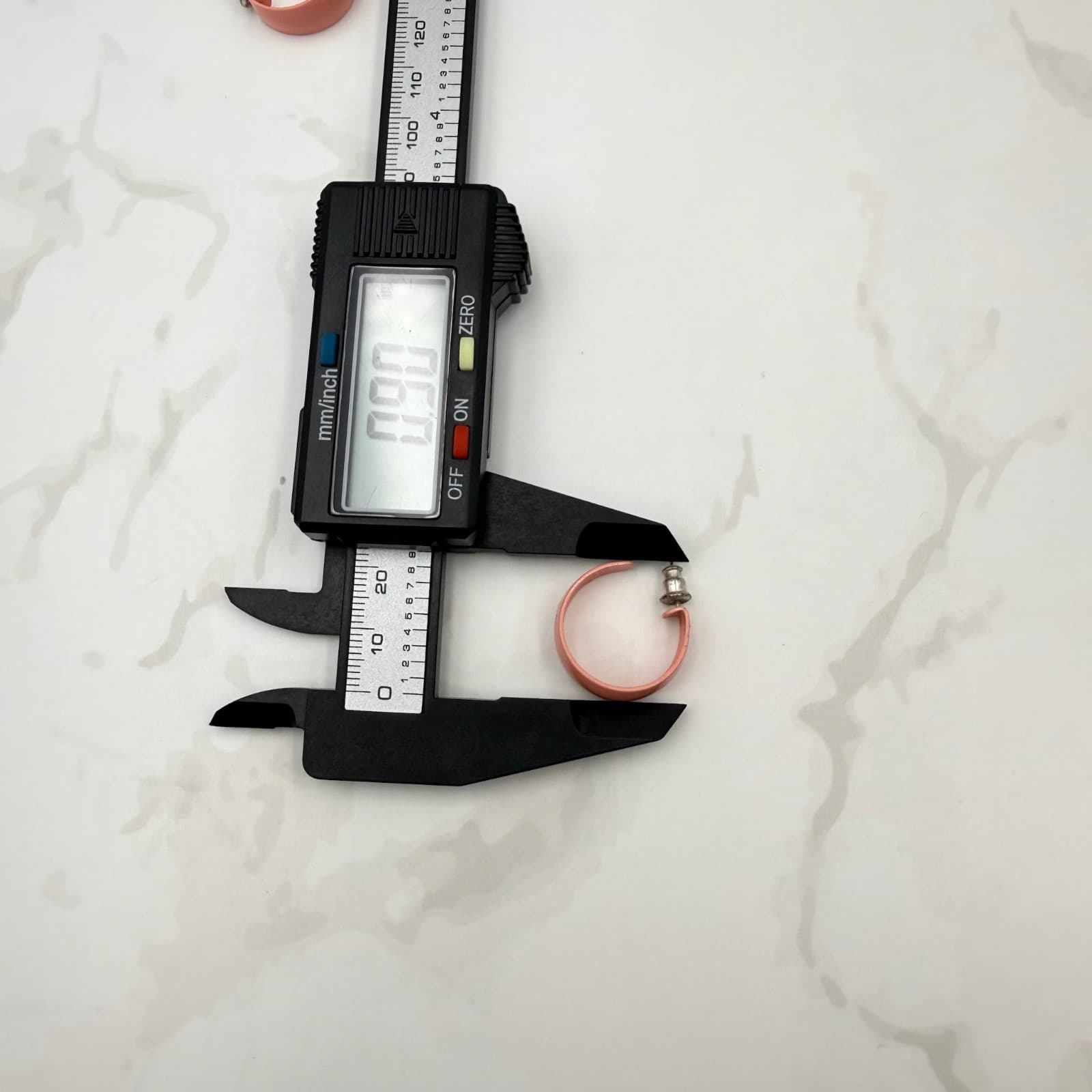 Vintage Coral Pink Silver-Toned U-Shaped Fashion Clip-On Stud Hoop Earrings - Thumbnail 8