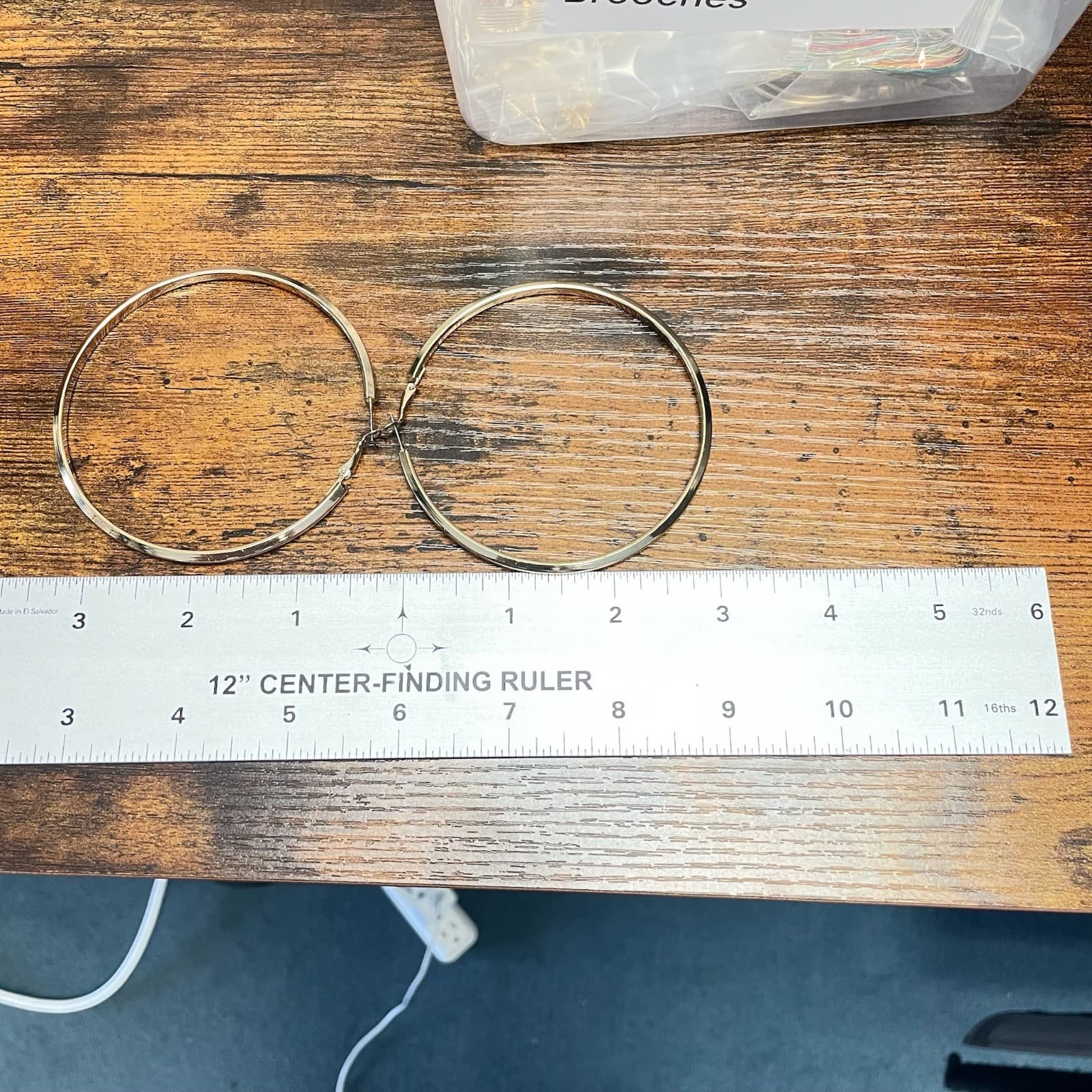 Vintage VTG Gold Tone Hoop Earrings Large 3" Oversized Thin Tube Round Circle - Thumbnail 4