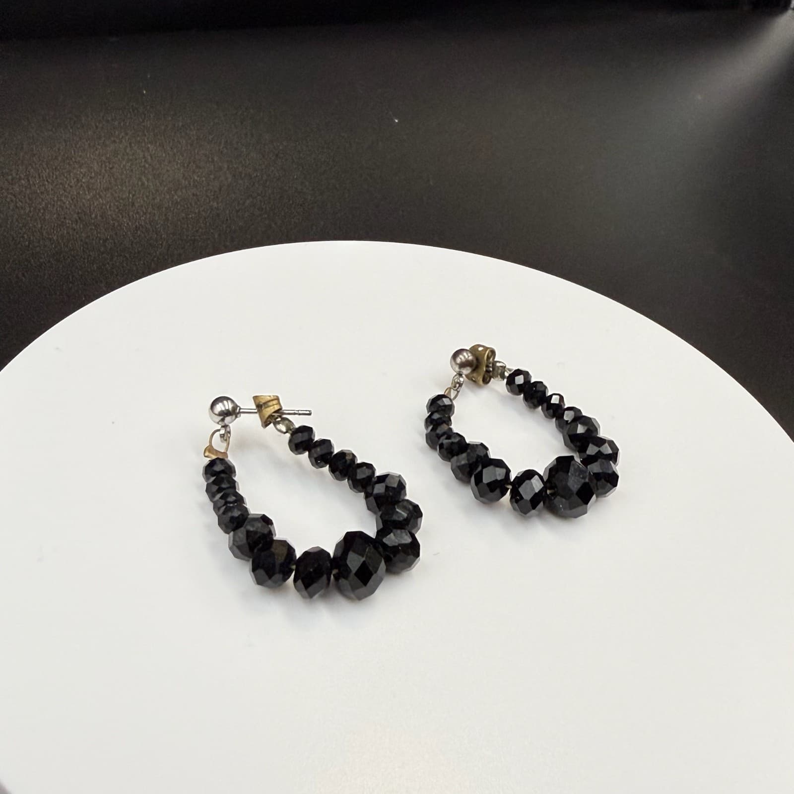 Vintage Black Faceted Glass Clip-On Fashion Classic Beaded Spinel Hoops Earrings - Thumbnail 7