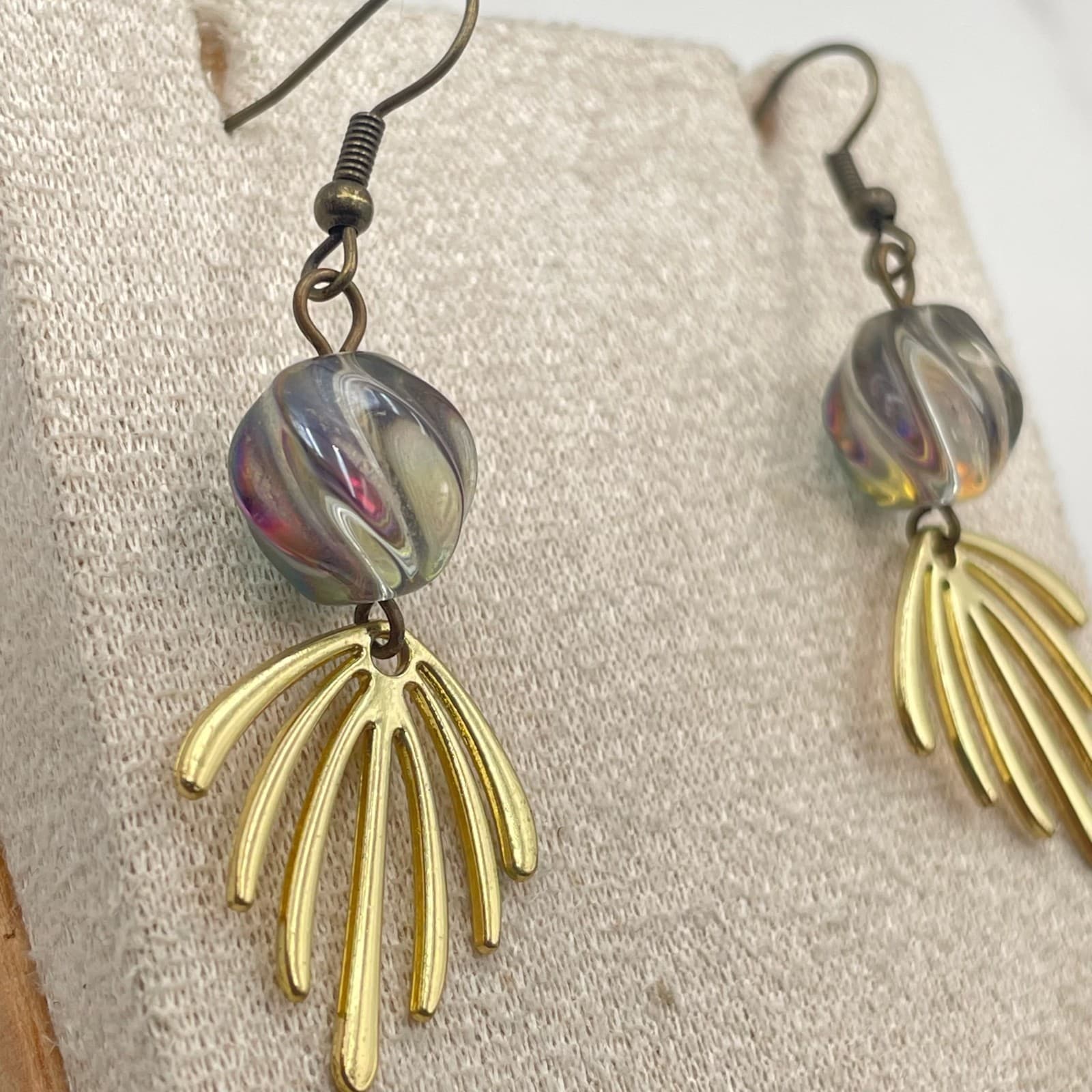 Vintage VTG Silver Tone Filigree Flower Brooch Pin Faux Pearl Center Small - Thumbnail 6