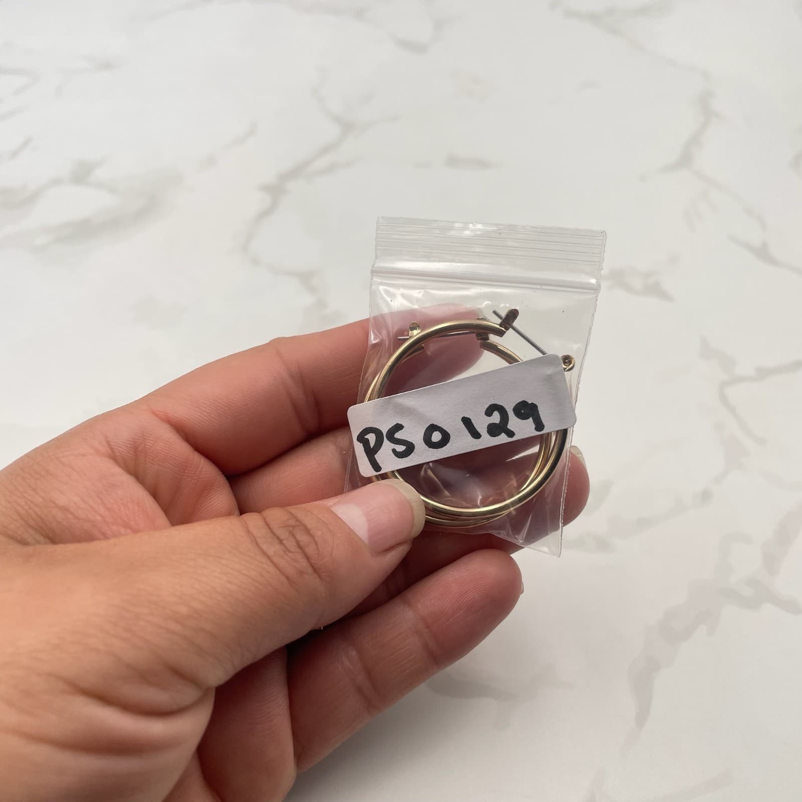 Vintage VTG Medium Gold Hoop Earrings Thin Tube Style Post Closure Classic - Thumbnail 2