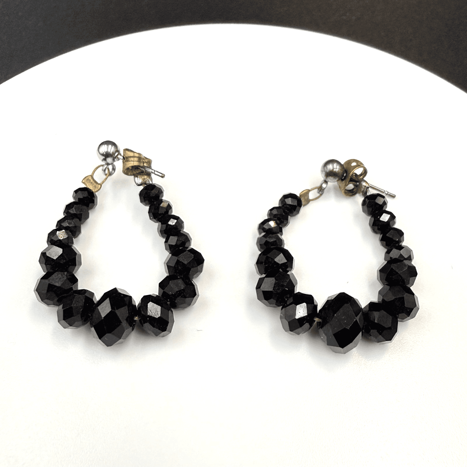 Vintage Black Faceted Glass Clip-On Fashion Classic Beaded Spinel Hoops Earrings - Image 1
