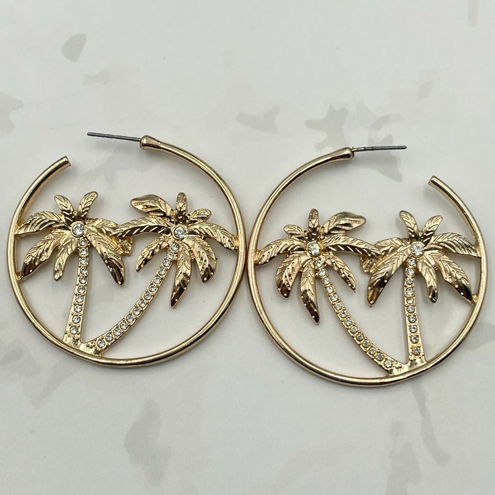 Vintage VTG Gold Tone Big Hoop Palm Tree Earrings Rhinestone Pave Tropical - Thumbnail 4
