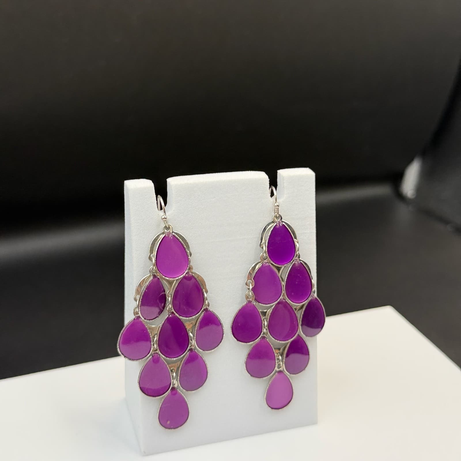 Vintage Purple Opaque Enameled Tear-Drop Retro Chandelier Pierced Earrings - Thumbnail 8