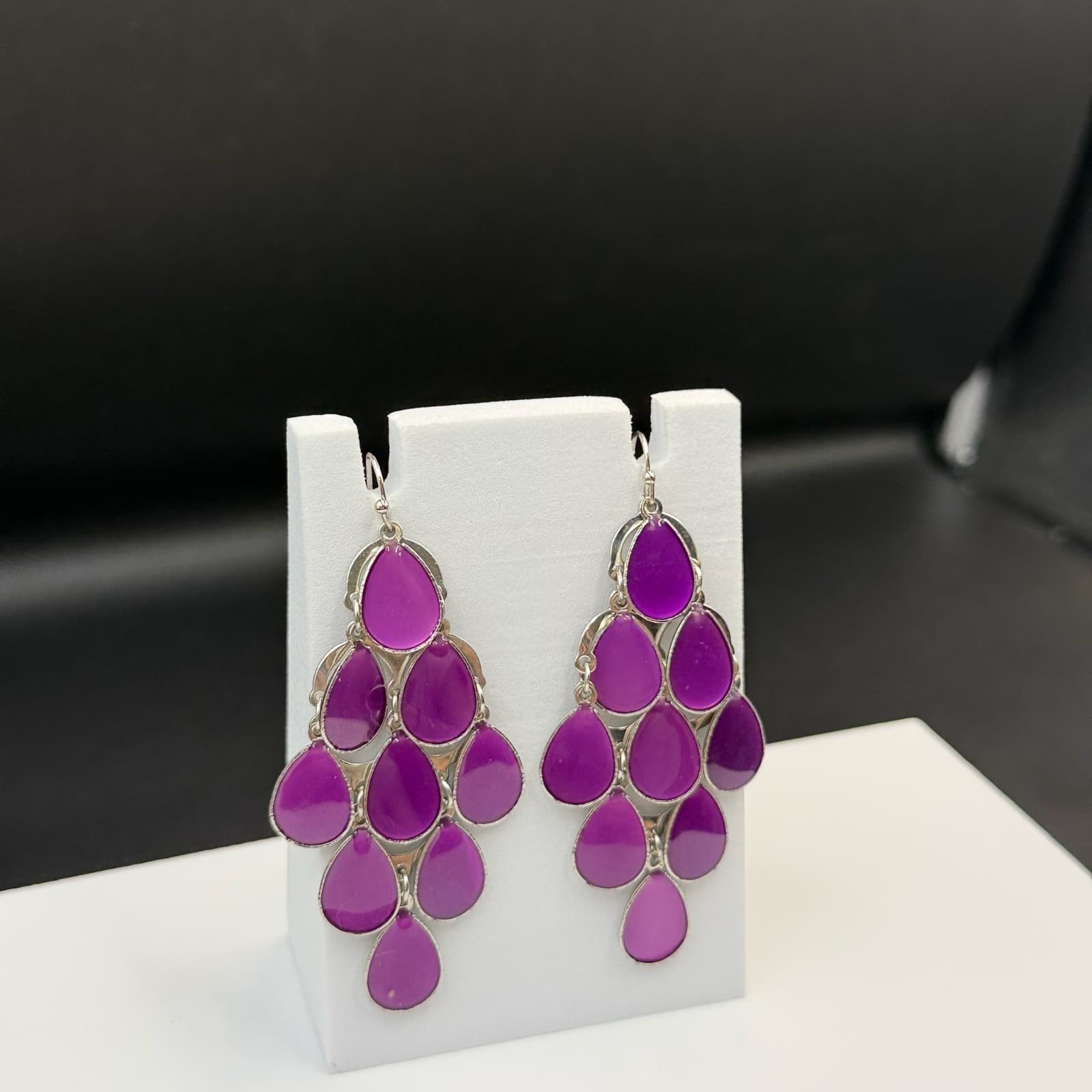 Vintage Purple Opaque Enameled Tear-Drop Retro Chandelier Pierced Earrings - Thumbnail 9