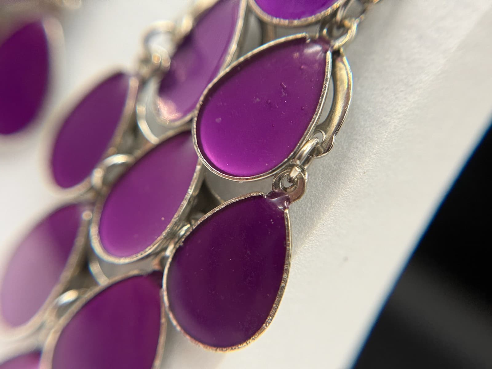 Vintage Purple Opaque Enameled Tear-Drop Retro Chandelier Pierced Earrings - Thumbnail 13