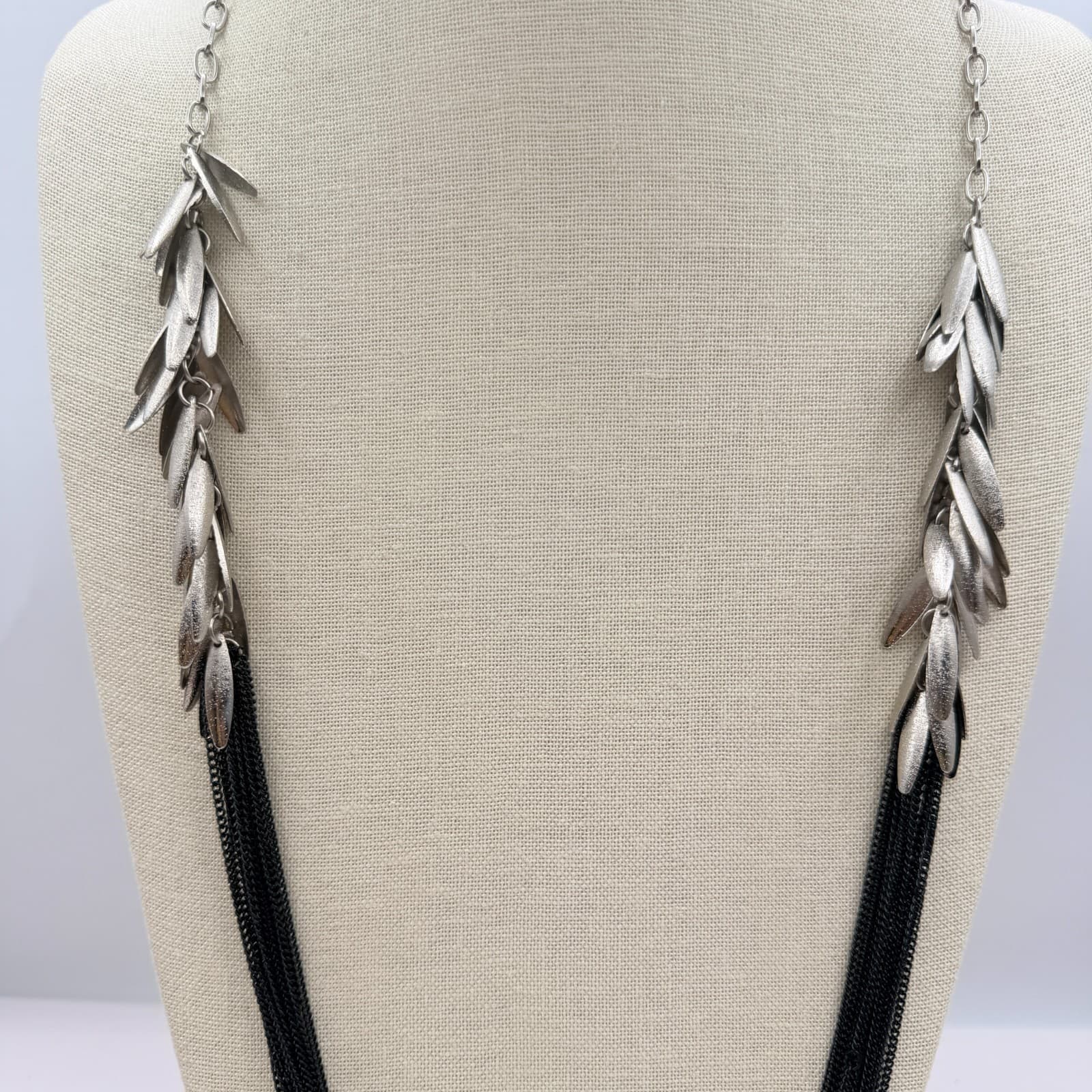 Vintage 90s Silver Tone Multi Strand Tassel Fringe Necklace Black Boho Jewelry - Thumbnail 5