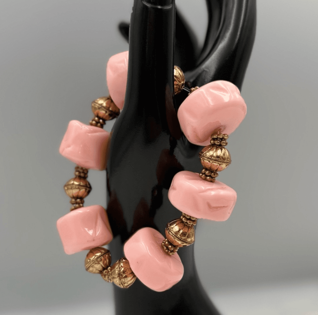 Vintage Handmade Womens Pink Chunky Stretch Gold Spacers Beaded Fashion Bracelet - Image 1