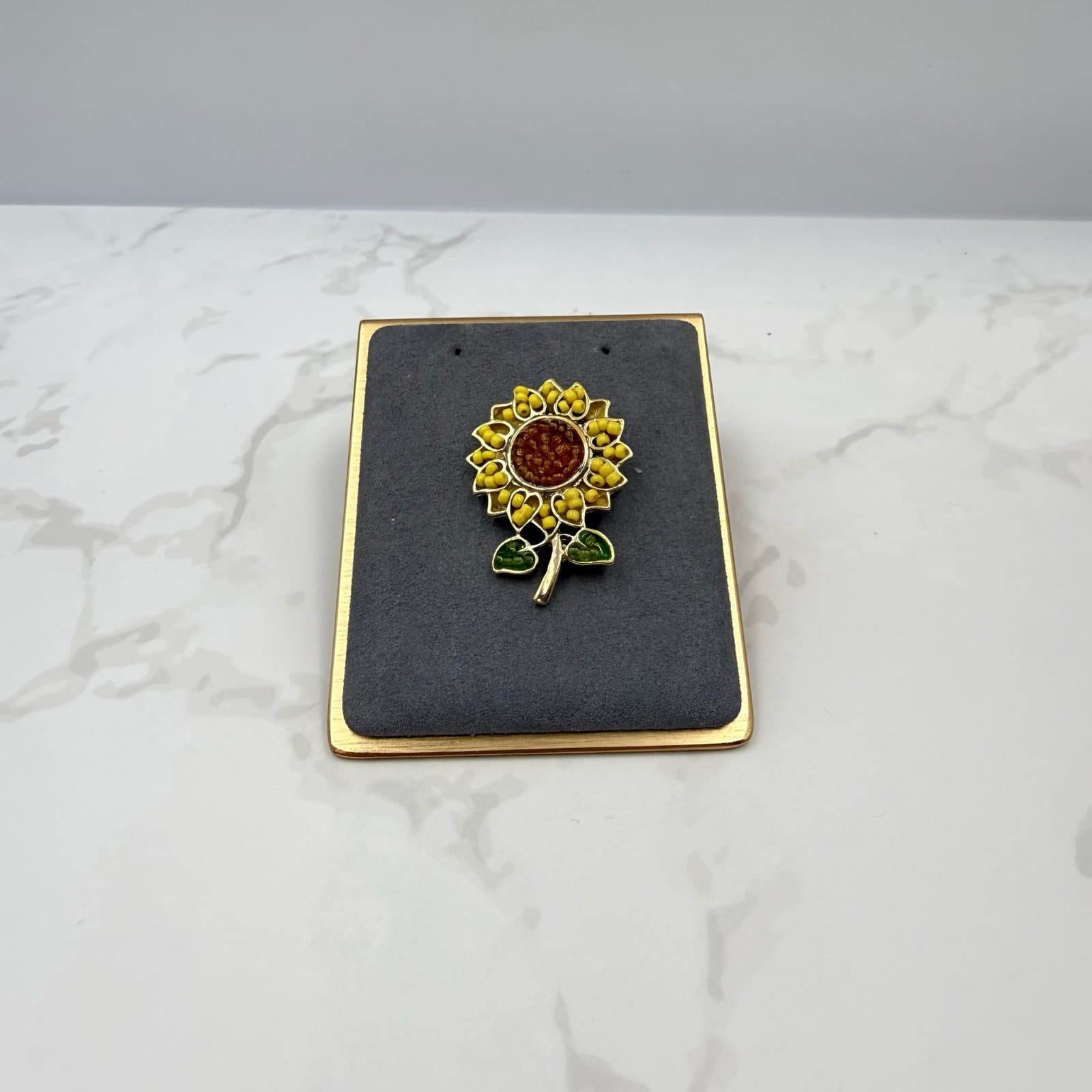 Vintage Alloy Sunflower Gold-Toned Beaded Fashion Decorative Enamel Brooch Pin - Thumbnail 2