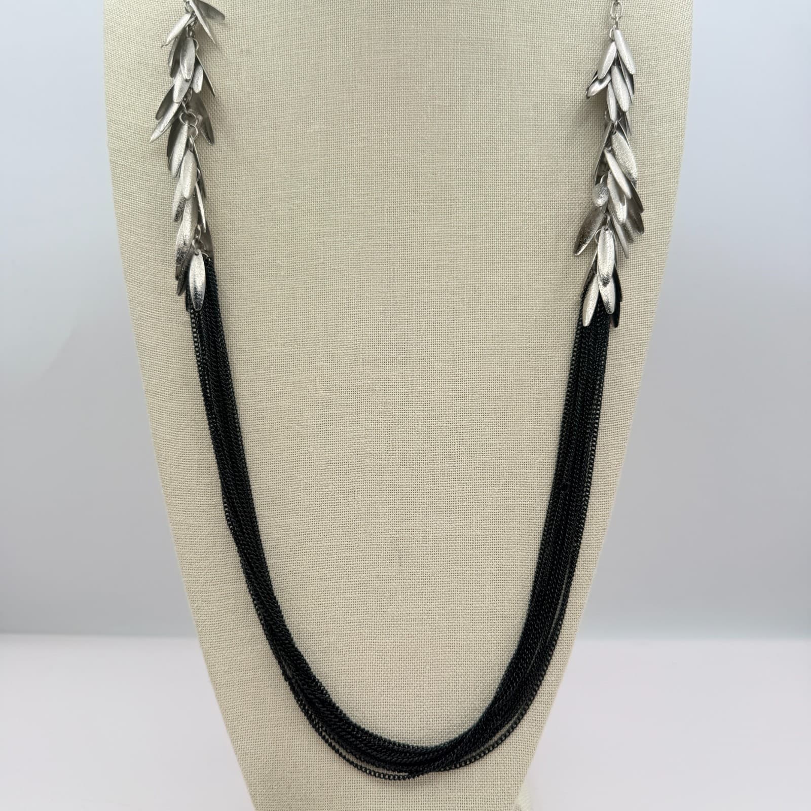 Vintage 90s Silver Tone Multi Strand Tassel Fringe Necklace Black Boho Jewelry - Thumbnail 7