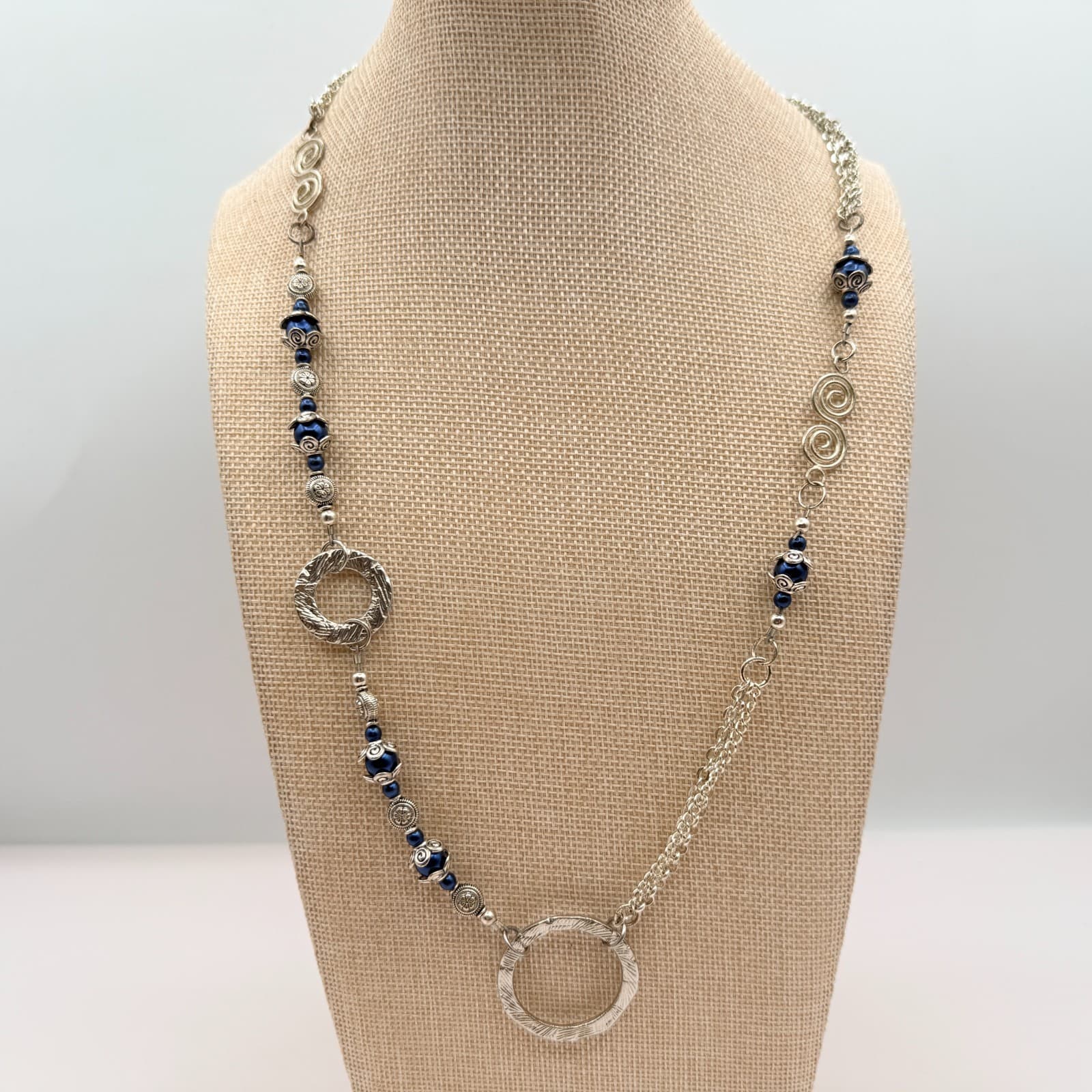 Vintage 90s Silver Tone Blue Pearl Station Circle Link Necklace Boho Fashion - Thumbnail 6