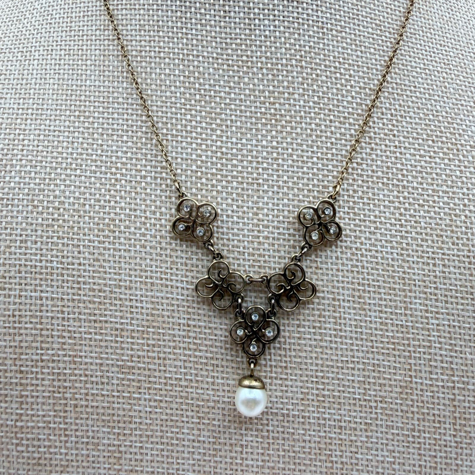 Vintage Y2K Gold Tone Faux Pearl Drop Filigree Flower Necklace Women's Jewelry - Thumbnail 4