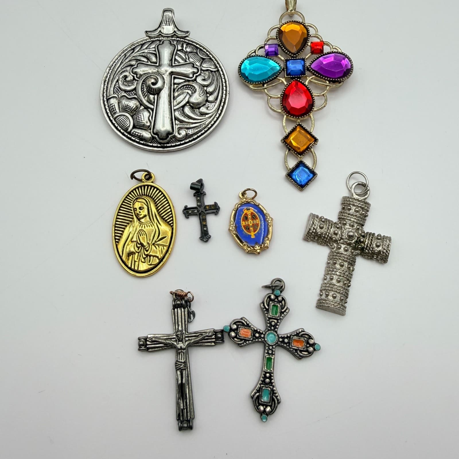 Vintage Y2K Cross Filigree Pendant Lot Boho Women's Classic Religious Jewelry - Thumbnail 8