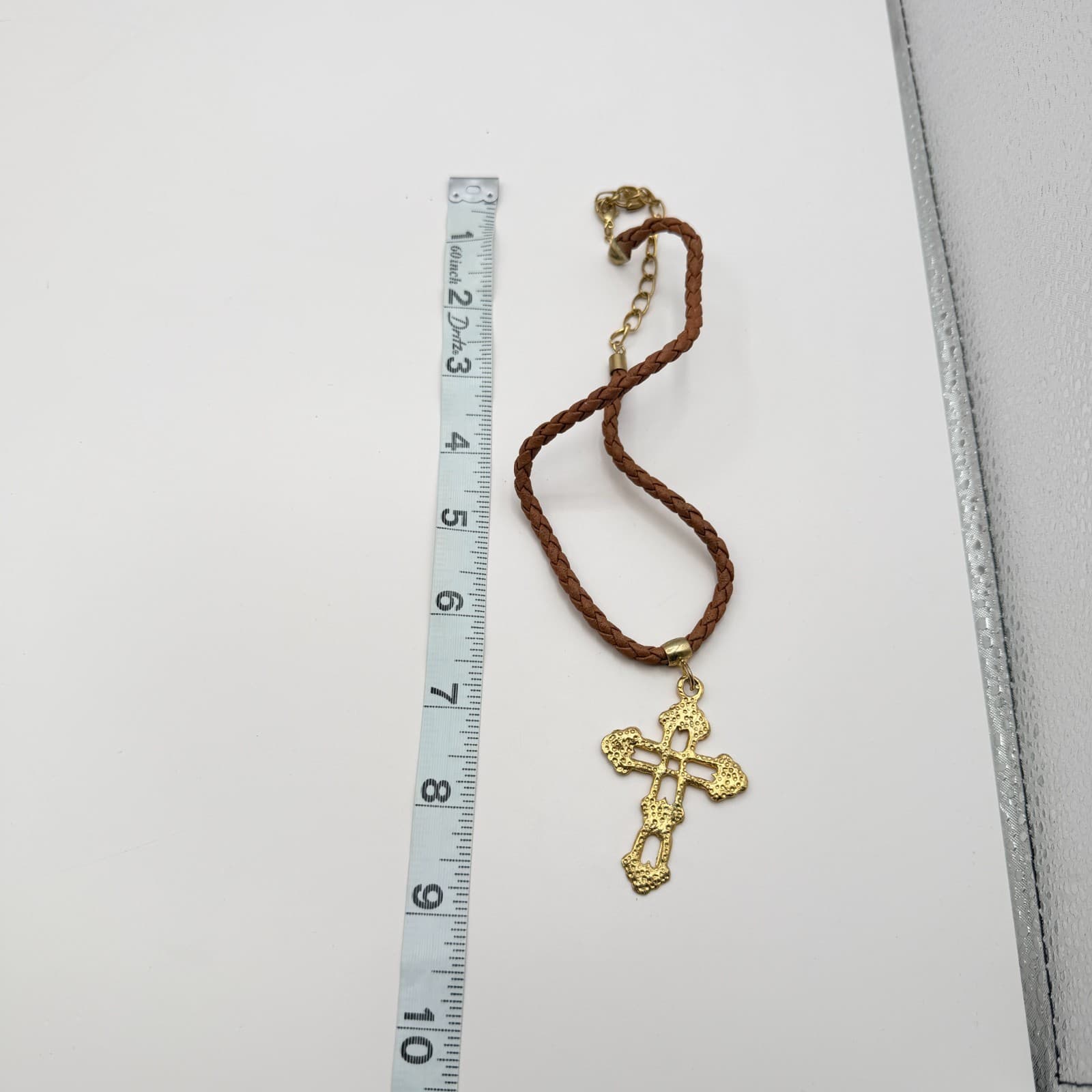 Vintage 80s Gold Tone Cross Pendant Braided Brown Leather Cord Necklace Jewelry - Thumbnail 7