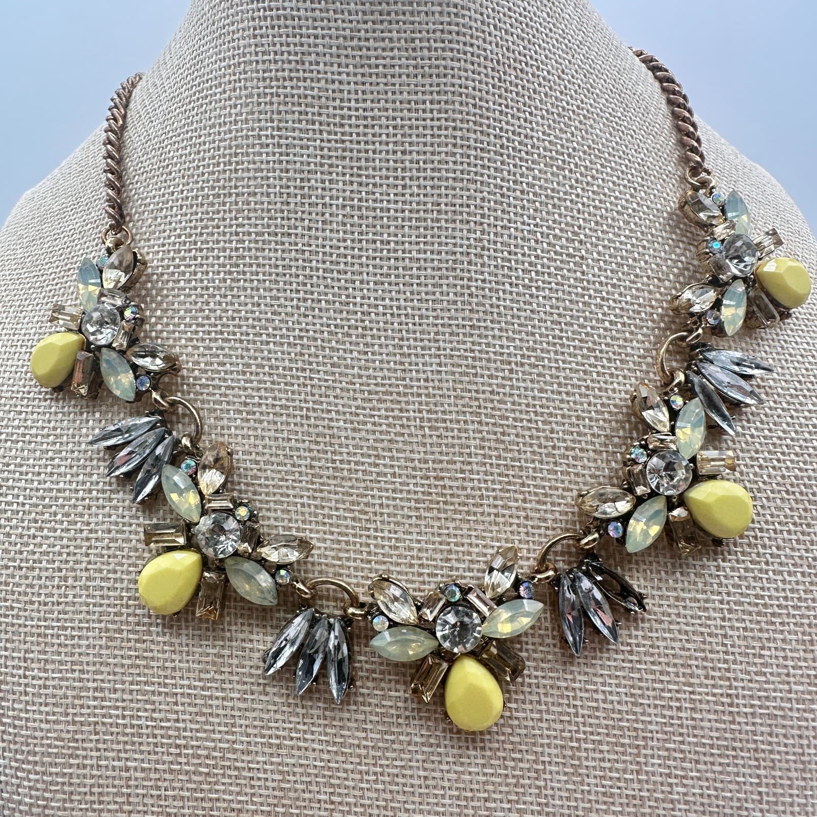 Vintage 80s Bohemian Yellow Gemstone Statement Bib Necklace Gold Tone Jewelry - Thumbnail 4