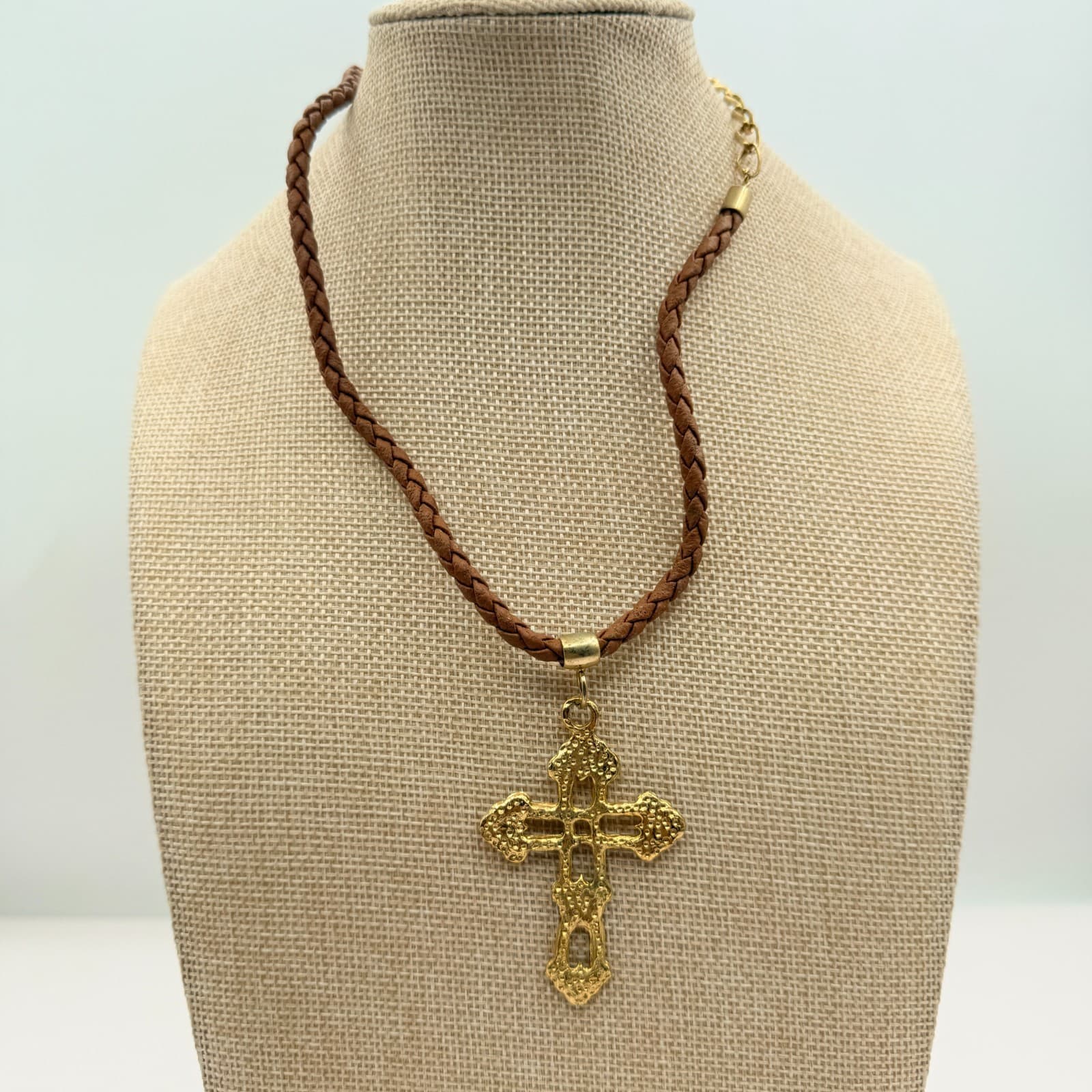 Vintage 80s Gold Tone Cross Pendant Braided Brown Leather Cord Necklace Jewelry - Thumbnail 3