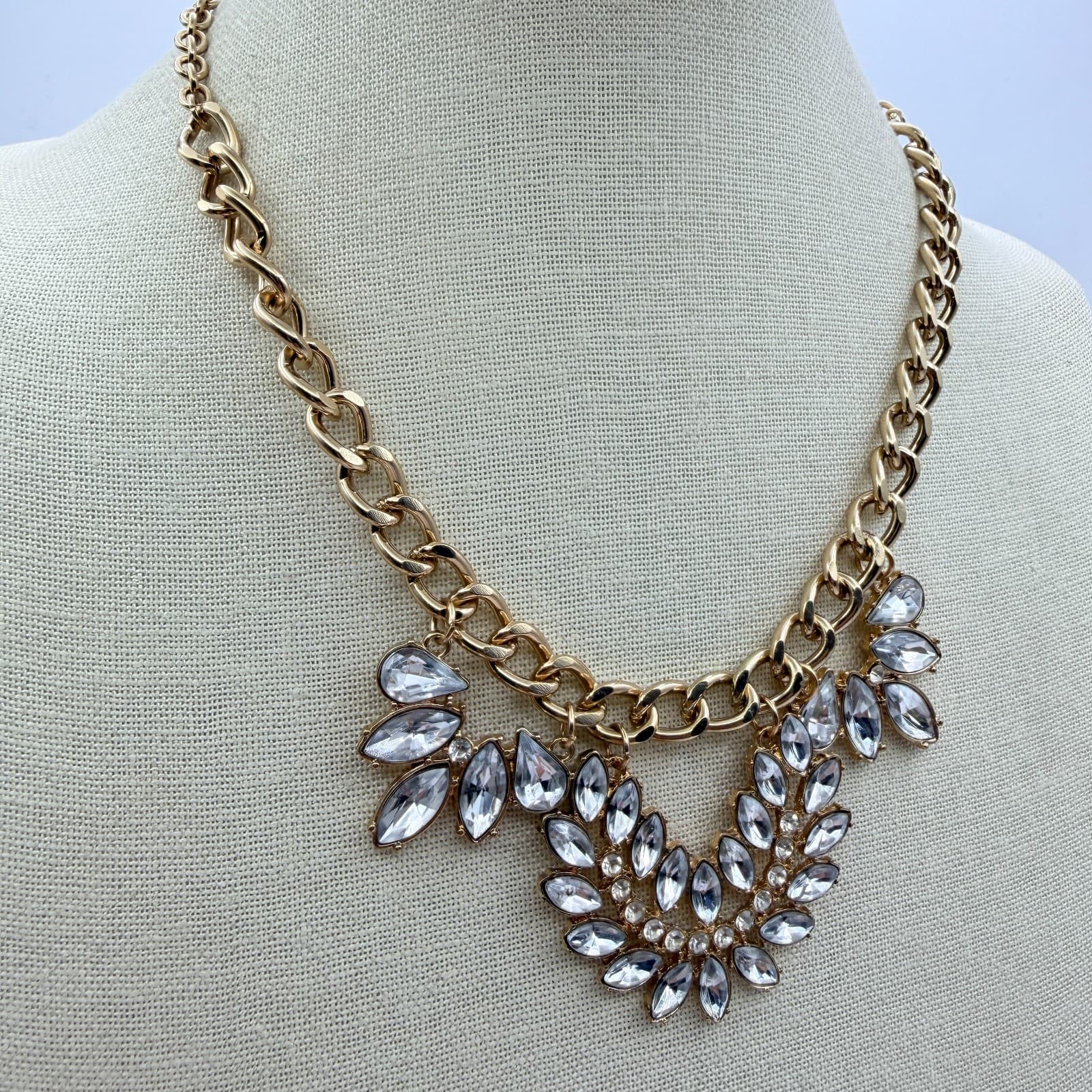 Vintage 90s Gold Tone Statement Necklace Clear Glass Marquise Bib Boho Jewelry - Thumbnail 4
