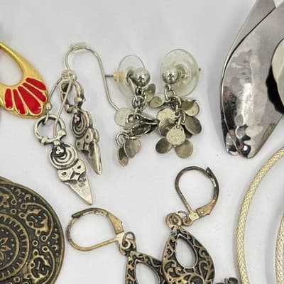 Mixed Lot Statement Hoop Dangle Earrings Silver Gold Tone Assorted Vintage Style - Thumbnail 9