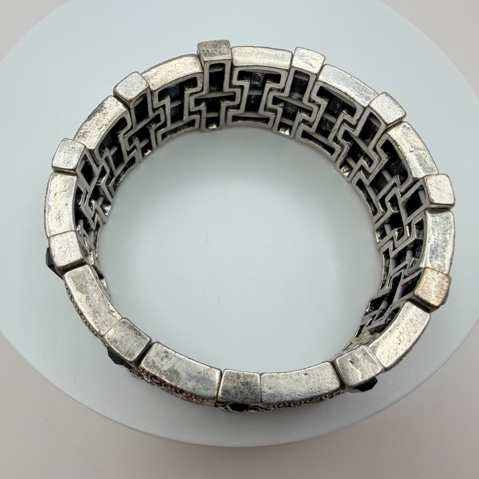 Vintage 90s Silver Tone Black Glass Textured Stretch Bracelet Women's Jewelry - Thumbnail 5