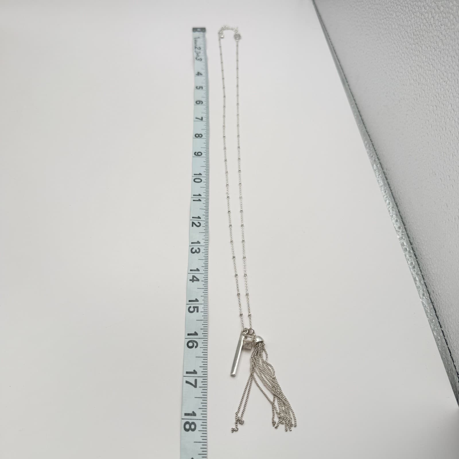 Vintage 90s SilverTone Tassel Bar Cube Glass Pendant Long Station Chain Necklace - Thumbnail 10