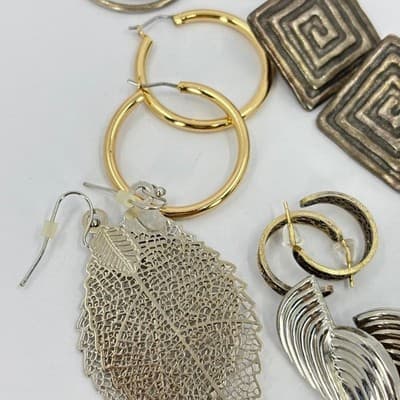 Mixed Lot Statement Hoop Dangle Earrings Silver Gold Tone Assorted Vintage Style - Thumbnail 10