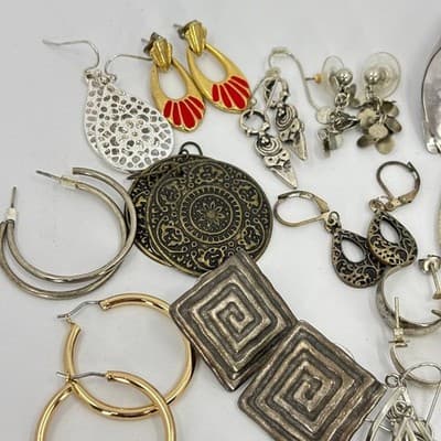 Mixed Lot Statement Hoop Dangle Earrings Silver Gold Tone Assorted Vintage Style - Thumbnail 3