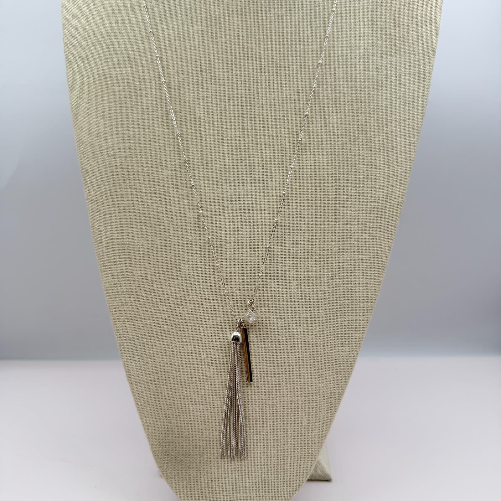 Vintage 90s SilverTone Tassel Bar Cube Glass Pendant Long Station Chain Necklace - Thumbnail 4