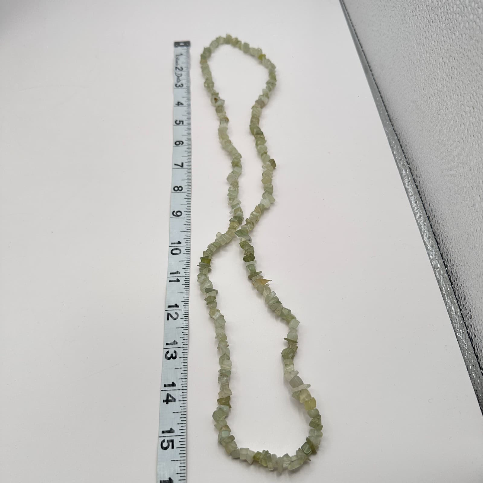 Vintage 80s Prehnite Gemstone Chip Beaded Necklace Healing Sage Green Jewelry - Thumbnail 8
