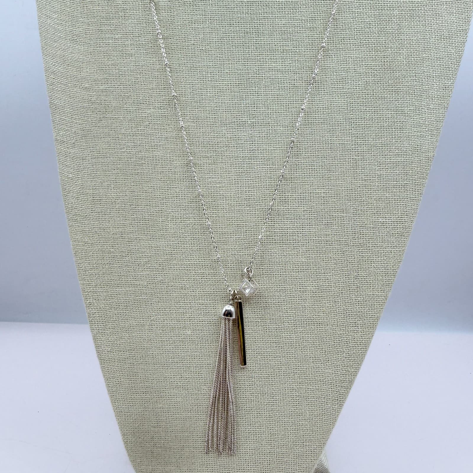 Vintage 90s SilverTone Tassel Bar Cube Glass Pendant Long Station Chain Necklace - Thumbnail 2