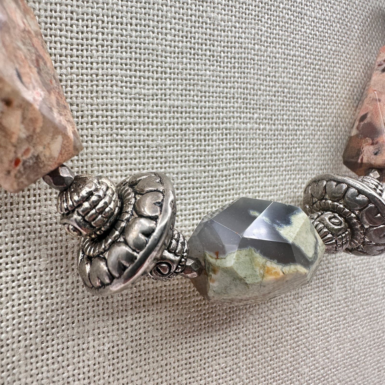 Vintage 80s Leopard Skin Jasper Beaded Statement Necklace Silver Tone Jewelry - Thumbnail 4