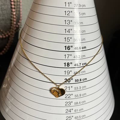 Vintage Gold Tone Heart Pendant Necklace Shark Cutout Design Minimalist Dainty - Thumbnail 7