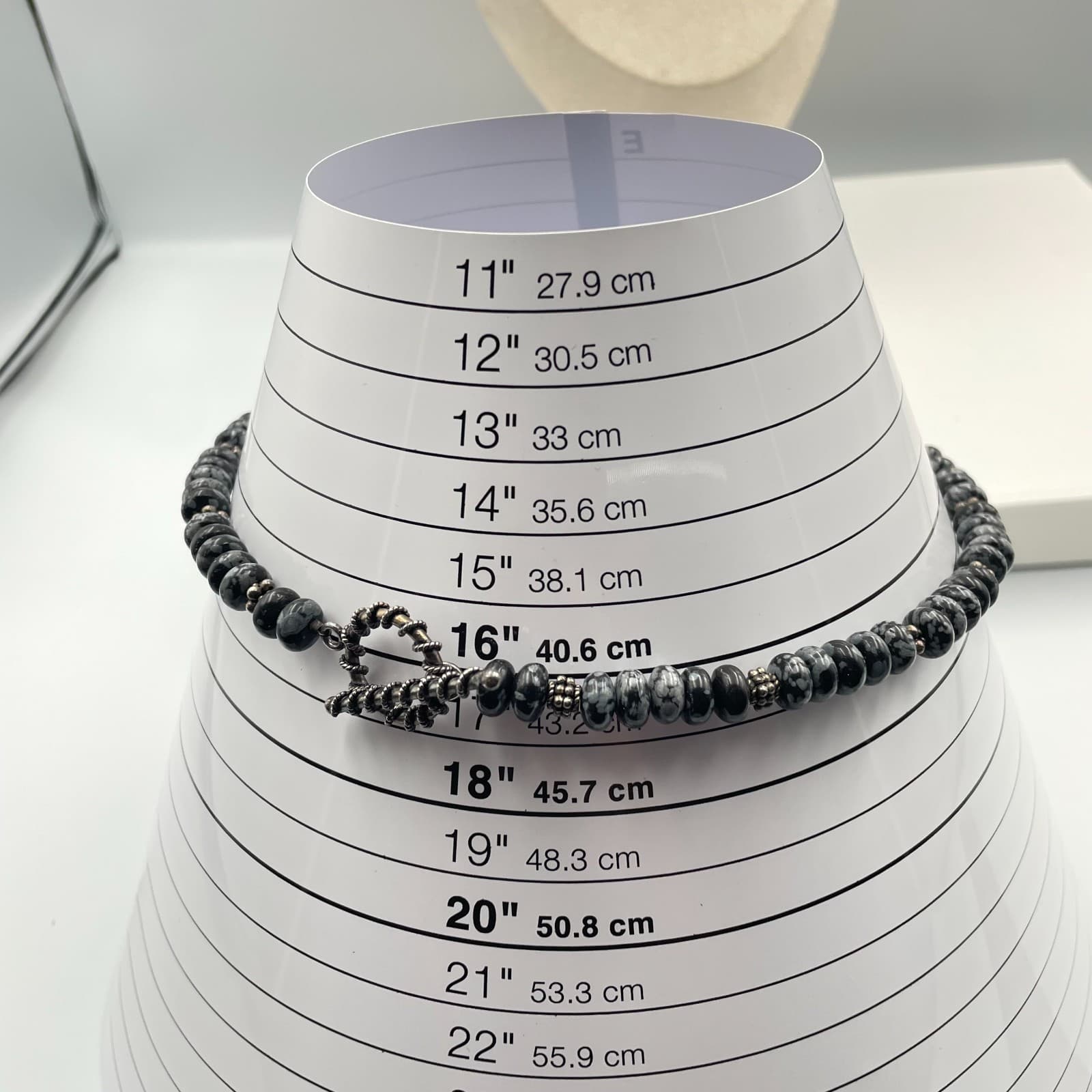 Vintage Snowflake Obsidian Necklace Women 16" Black Grey Excellent Beaded Toggle - Thumbnail 8