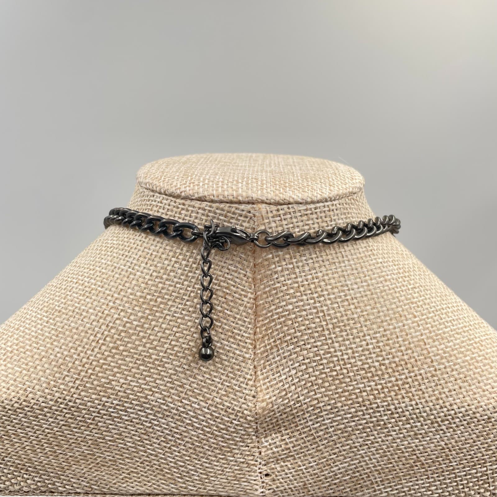 Vintage Black Bib Necklace Waterfall Teardrop Dangle Gunmetal Chain Statement - Thumbnail 6