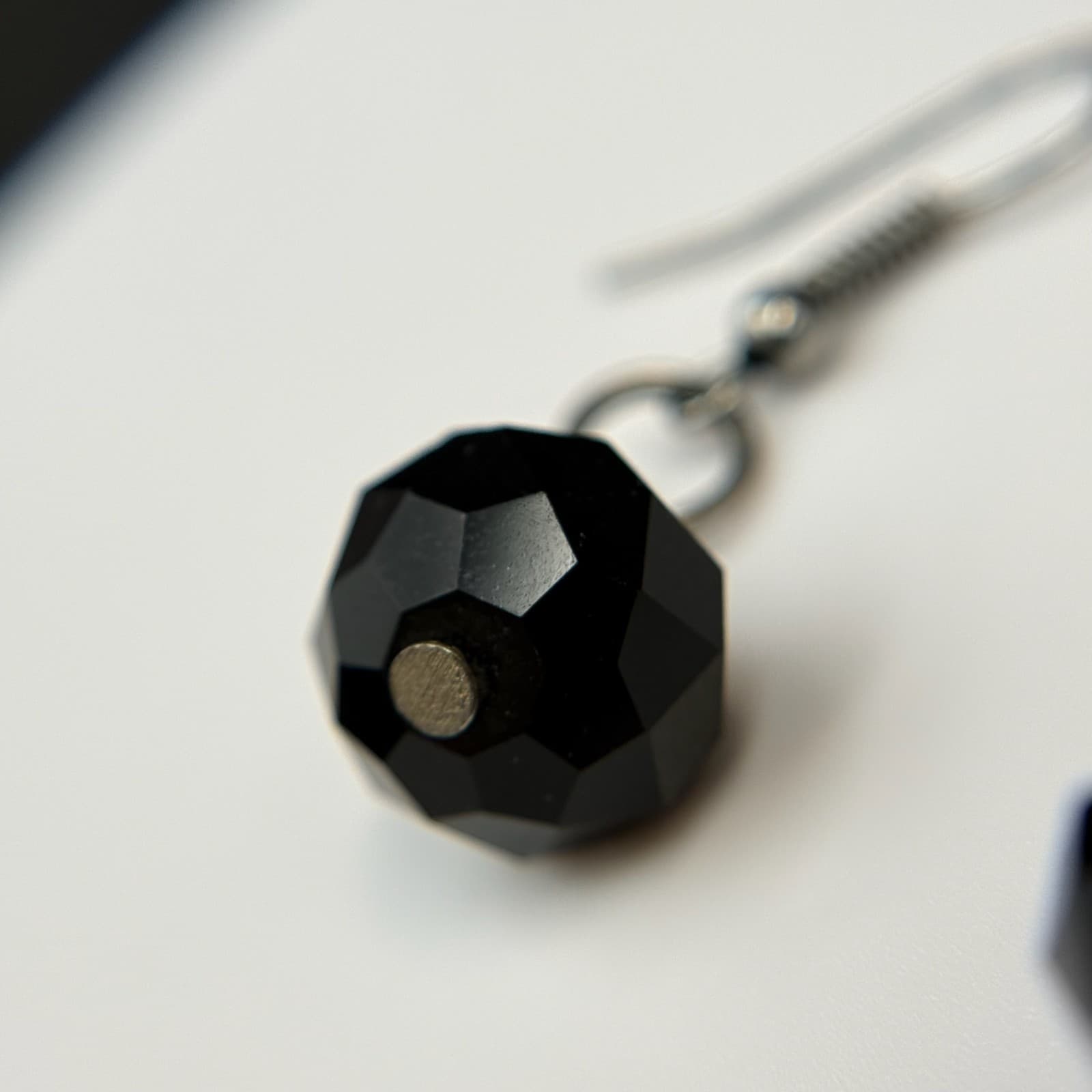 Vintage Black Faceted Gemstone Beads Silver-Toned Fashion Spinel Earrings - Thumbnail 9