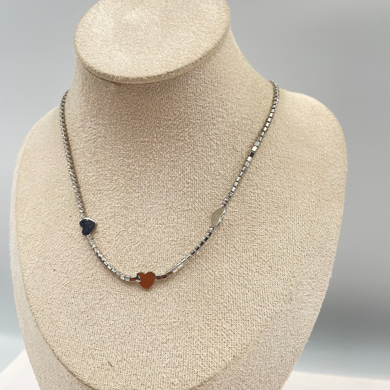 Vtg Silver Rhinestone Heart Tennis Necklace Choker Adjustable Crystal Prom Gift - Thumbnail 2