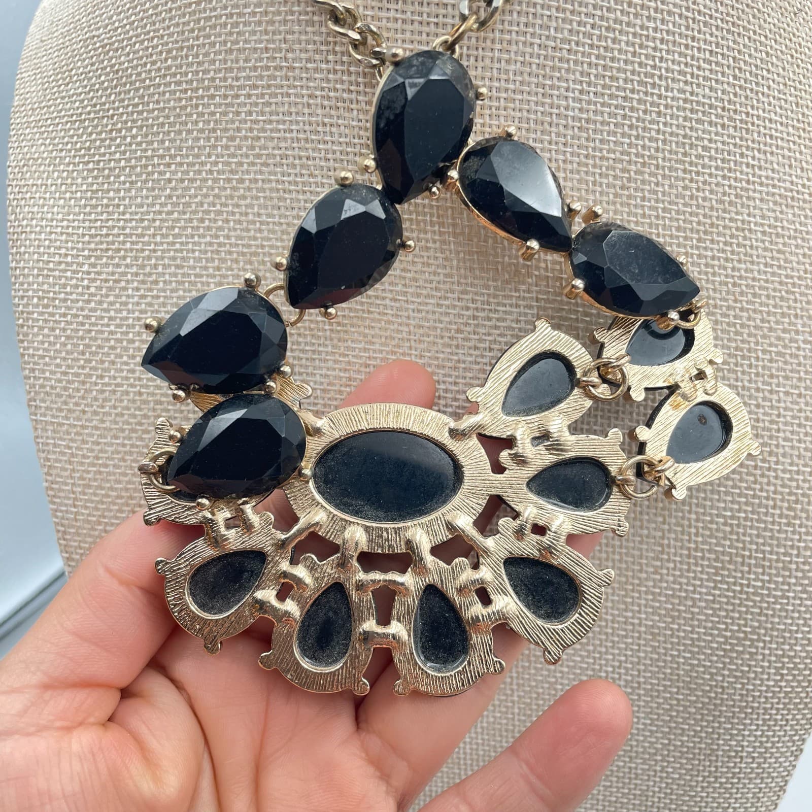 Vtg Statement Necklace Black Gold Tone Bib Fringe Chunky Teardrop Cluster Boho - Thumbnail 5