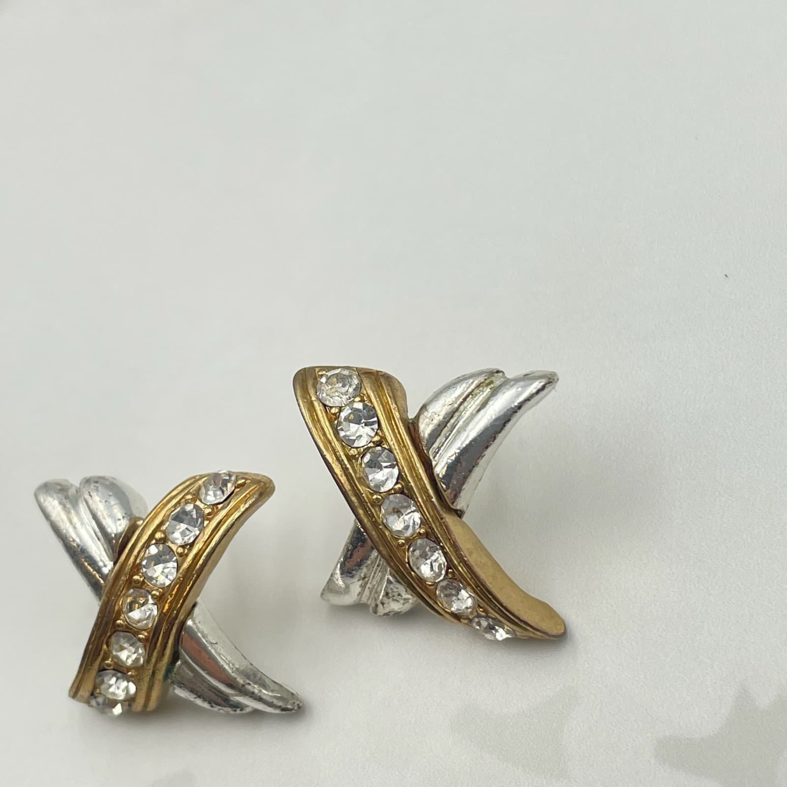 Vintage VTG Crisscross X Hugs Kisses Stud Earrings Two Tone Clear Rhinestone - Thumbnail 7