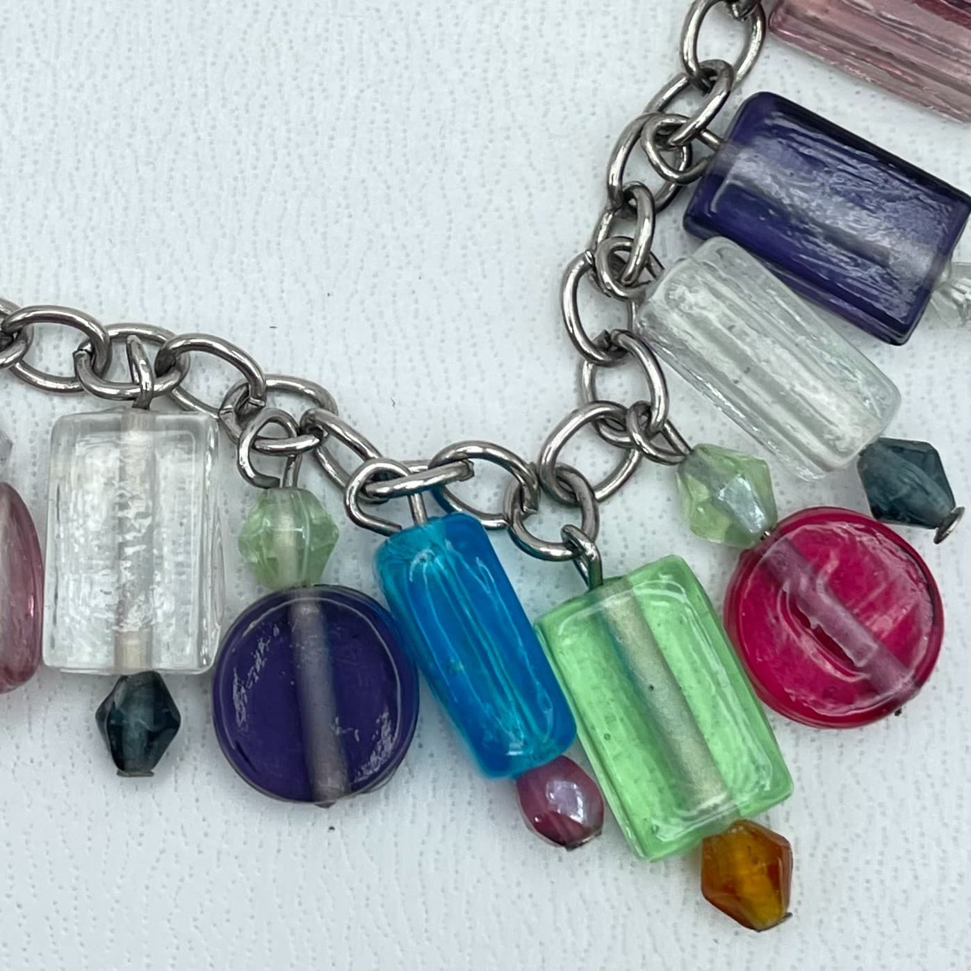 Vintage Y2K Glass Bead Charm Bracelet Silver Tone Toggle Clasp Aesthetic Jewelry - Image 1