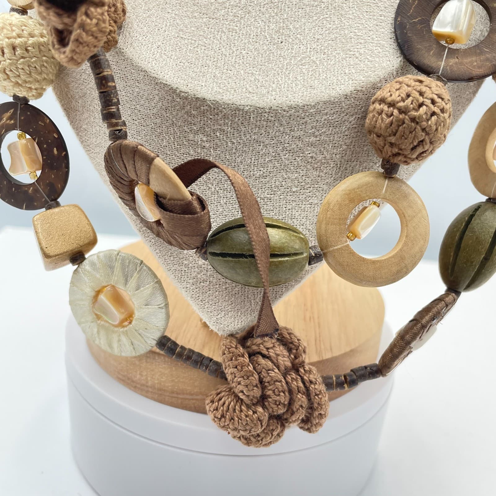 Vintage 90s Chunky Shell Knit Double Strand Wooden Beaded Necklace Jewelry - Thumbnail 4