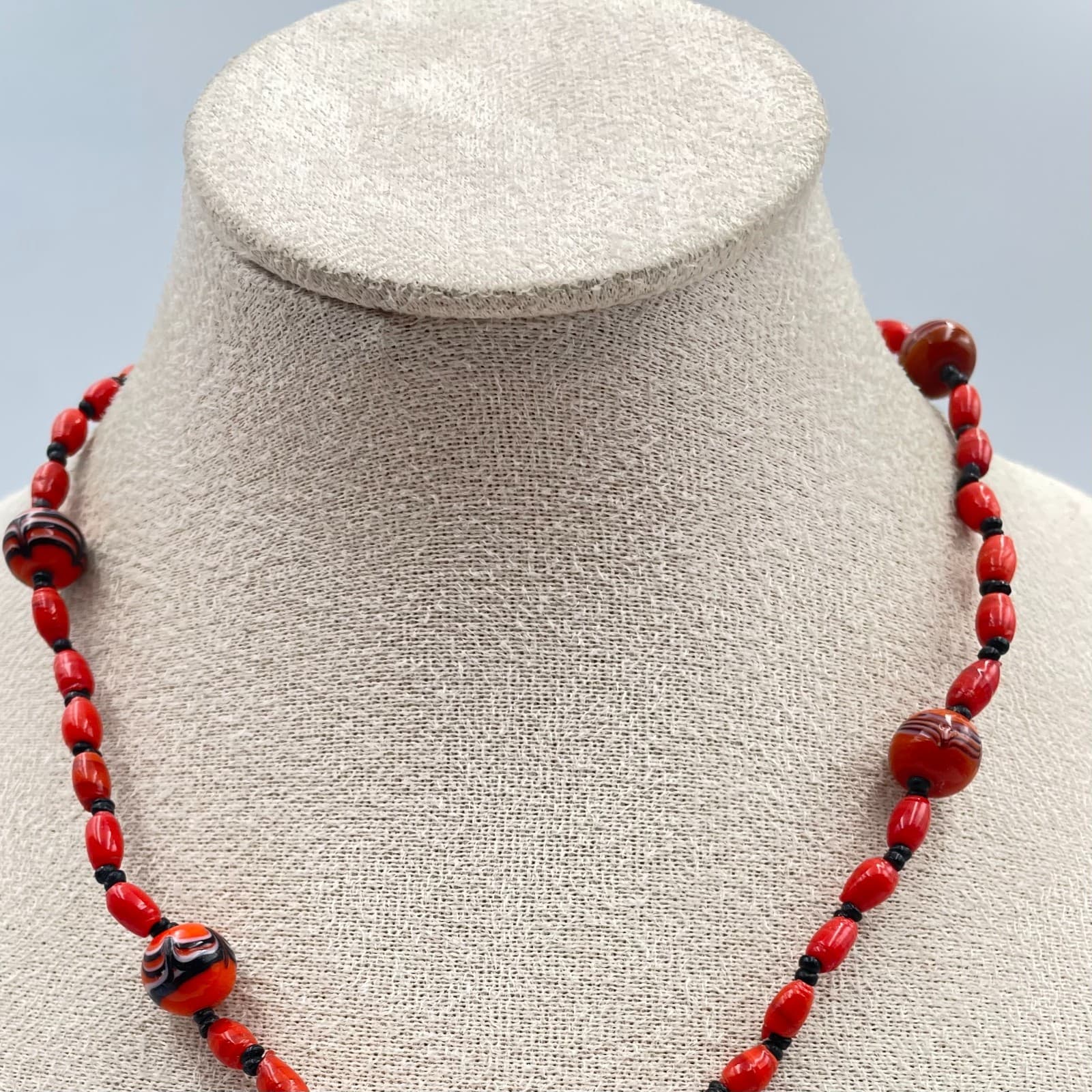 Vintage Venetian Glass Trade Beaded Necklace Red White Hearts African Swirl - Thumbnail 2