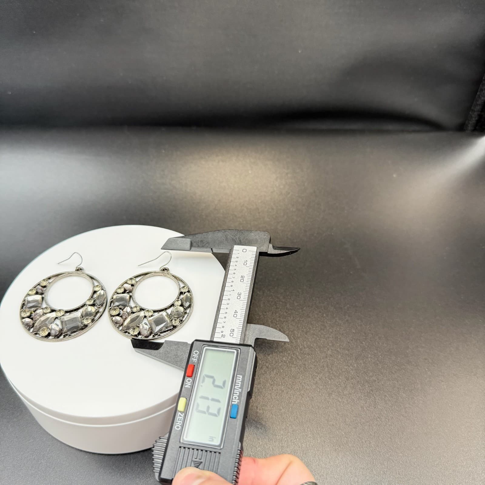 Vintage Gray Black Stones Silver-Toned Fashion Retro Drop Hoop Hook Earrings - Thumbnail 11