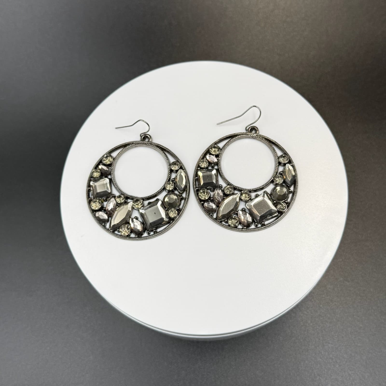 Vintage Gray Black Stones Silver-Toned Fashion Retro Drop Hoop Hook Earrings - Thumbnail 4