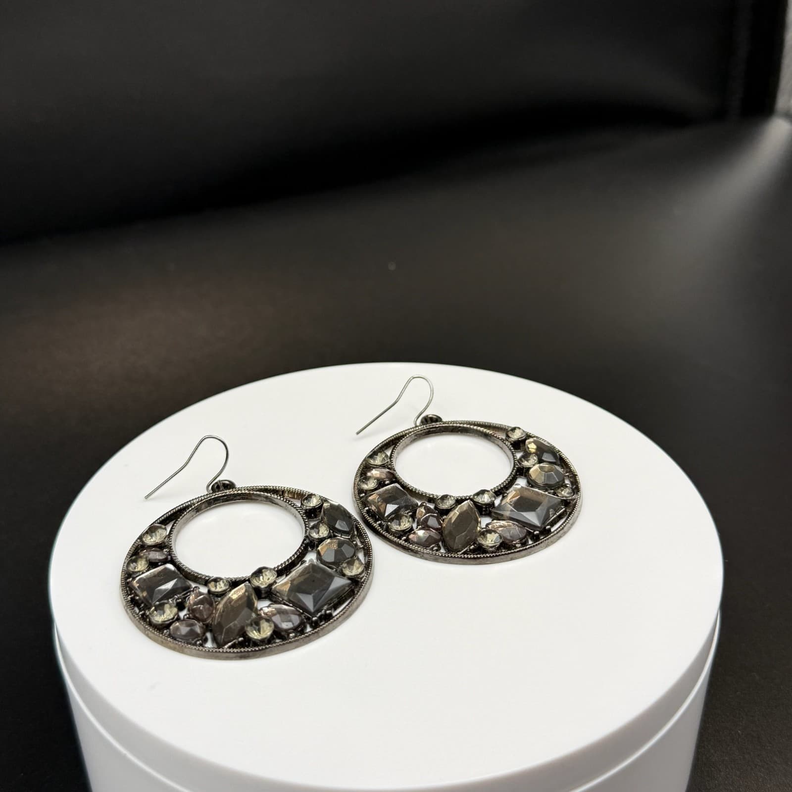 Vintage Gray Black Stones Silver-Toned Fashion Retro Drop Hoop Hook Earrings - Thumbnail 2
