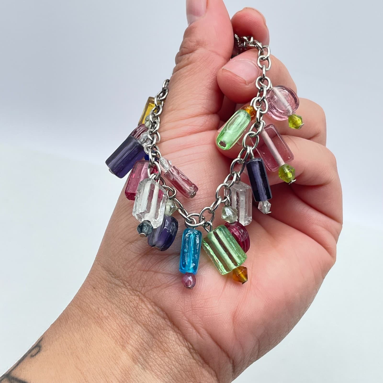 Vintage Y2K Glass Bead Charm Bracelet Silver Tone Toggle Clasp Aesthetic Jewelry - Thumbnail 3