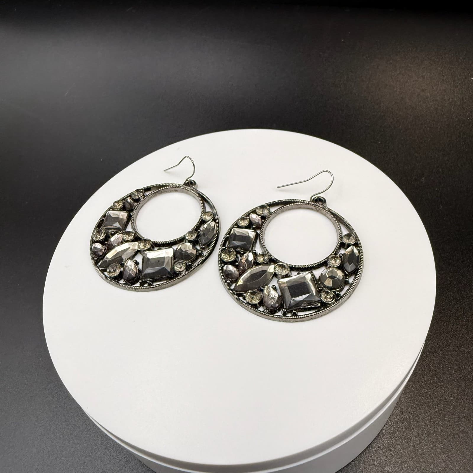 Vintage Gray Black Stones Silver-Toned Fashion Retro Drop Hoop Hook Earrings - Thumbnail 5