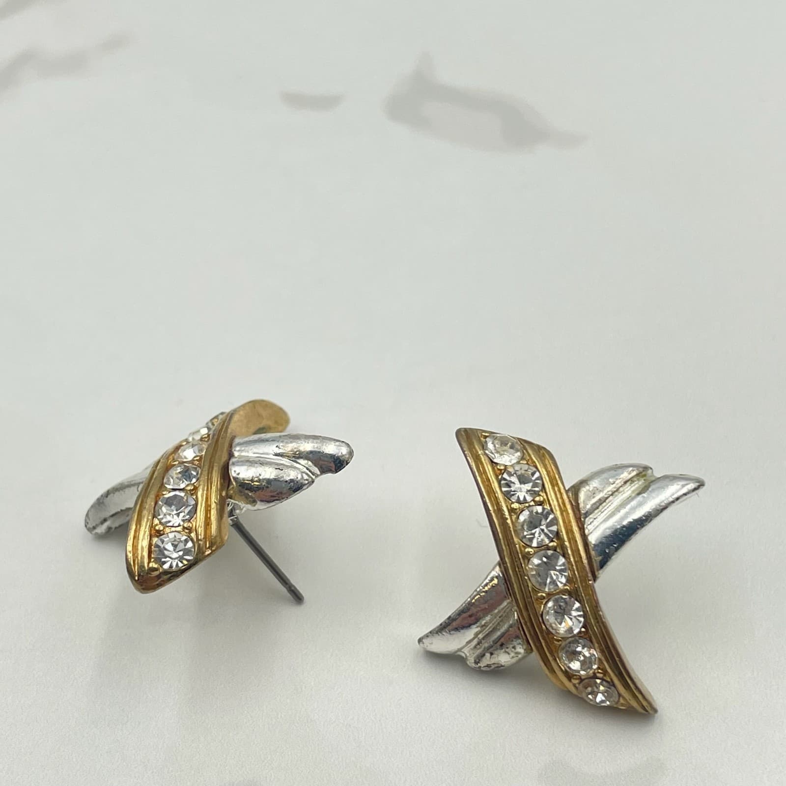 Vintage VTG Crisscross X Hugs Kisses Stud Earrings Two Tone Clear Rhinestone - Thumbnail 8