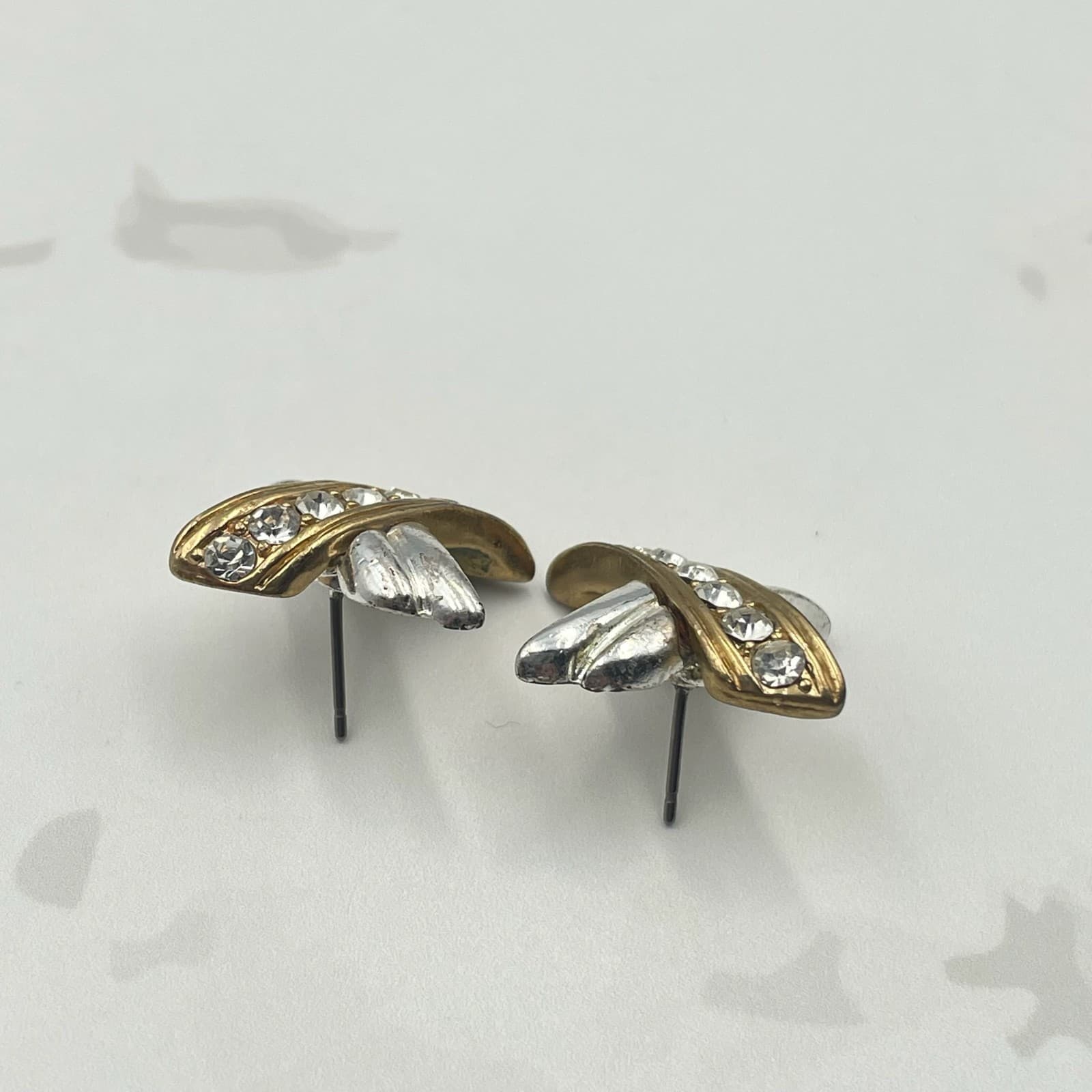 Vintage VTG Crisscross X Hugs Kisses Stud Earrings Two Tone Clear Rhinestone - Thumbnail 9