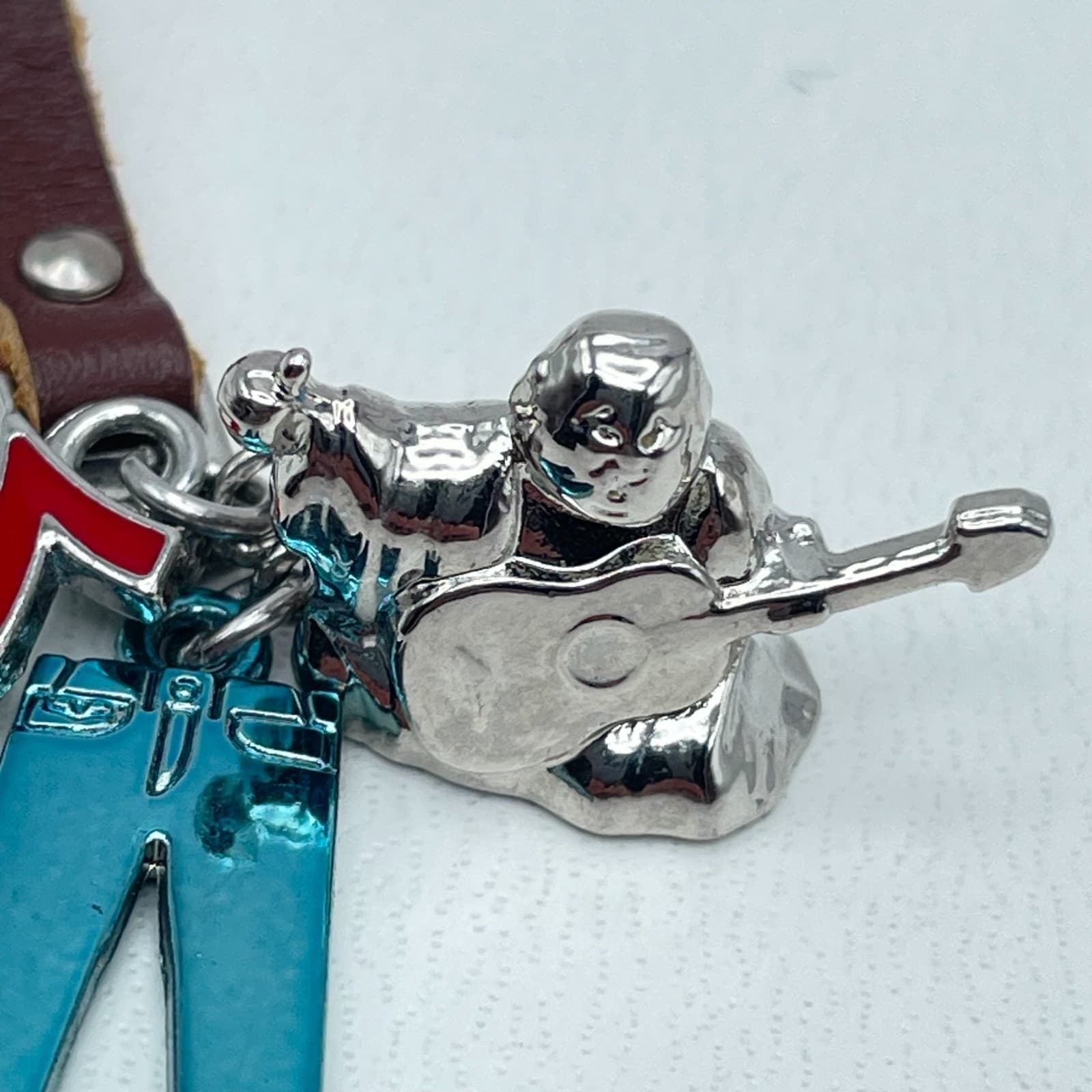 Vintage Y2K Religion Brown Leather Keychain Buddha Horseshoe Logo Charms Jewelry - Thumbnail 3