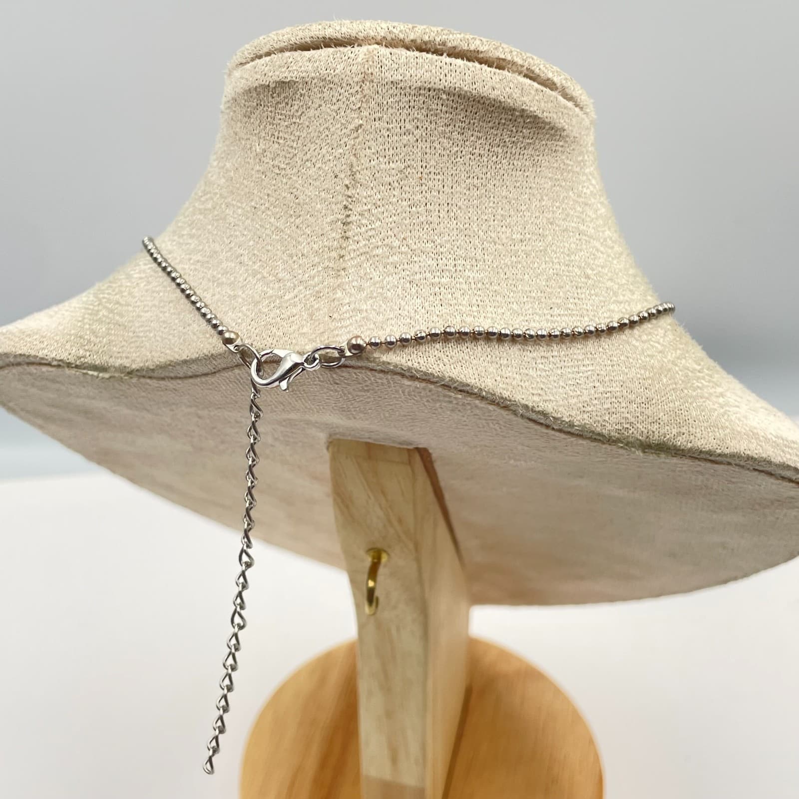 Vintage Peace Love Necklace Silver Tone Ball Bead Chain Rectangular Pendant - Thumbnail 7