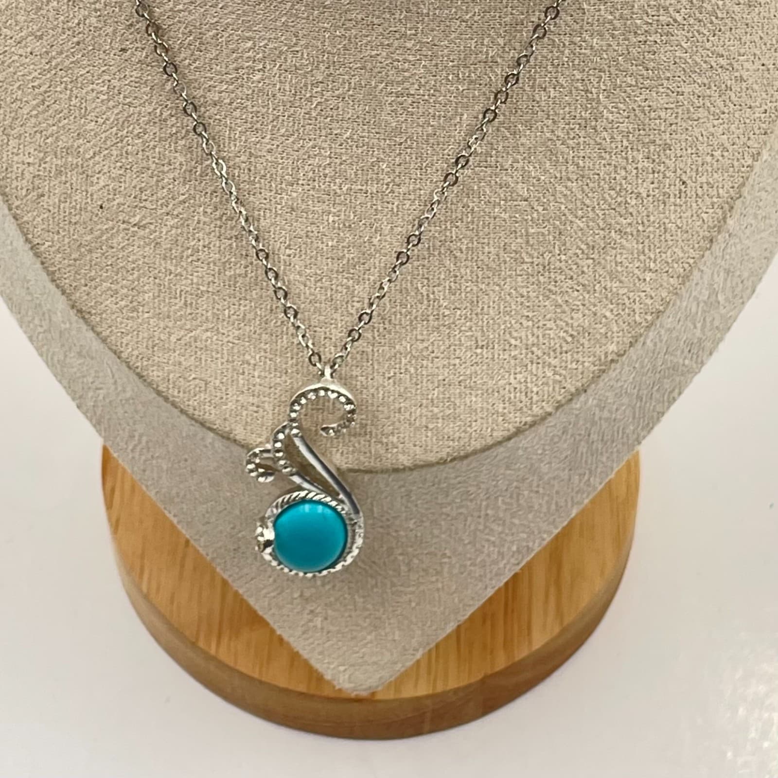 Vintage Silver Tone Turquoise Cabochon Scroll Pendant Necklace Blue Stone - Thumbnail 7